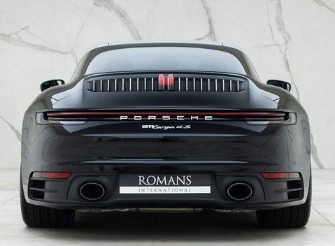 Porsche 911 Targa 4S (992) 22