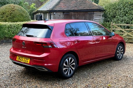 Volkswagen Golf ACTIVE TSI 21