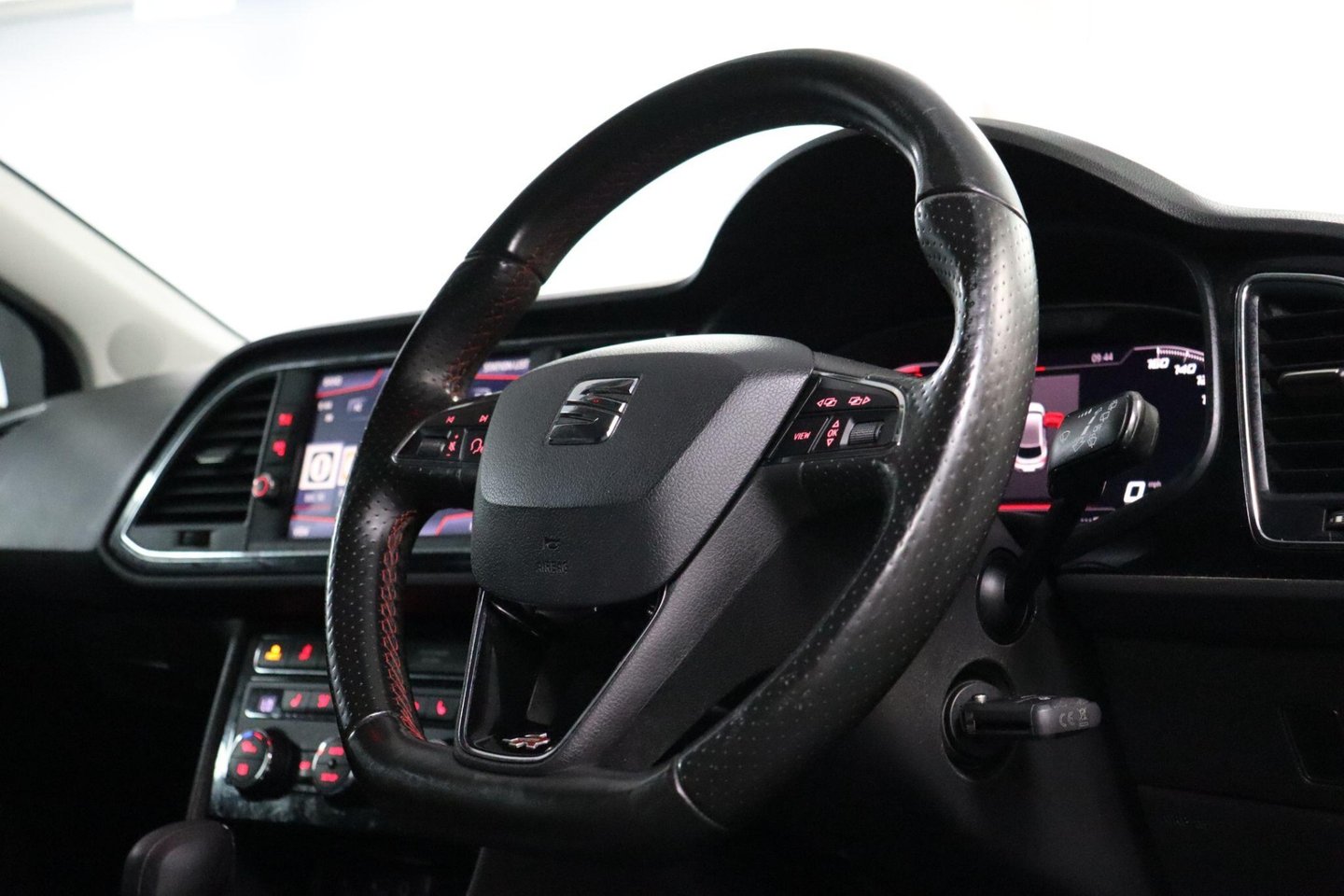 2019 SEAT Leon — image 14