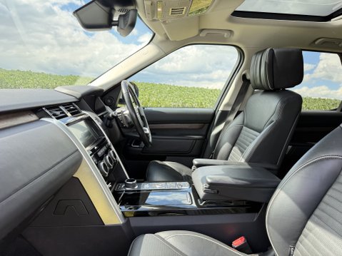 Land Rover Discovery SDV6 HSE LUXURY 39