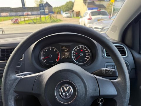 Volkswagen Polo 1.4 SE Euro 5 3dr 9