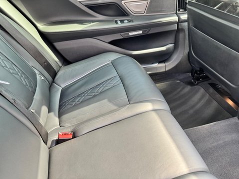 BMW 7 Series 740LD XDRIVE EXCLUSIVE 44