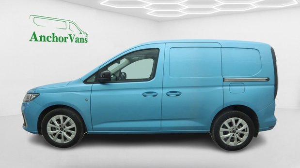 Ford Transit Connect AUTO SWB L1H1 Low Roof Limited Air Con Alloys Sensors Cam EURO 6 7