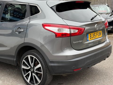 Nissan Qashqai 1.5 dCi Tekna 2WD Euro 5 (s/s) 5dr 28