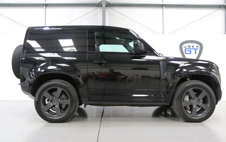 Land Rover Defender D300 Hard Top x-Dynamic HSE - Jump Seat - High Spec Just Serviced - VAT Q 1