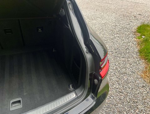 Porsche Macan 3.0 Macan S Semi-Auto 4WD 5dr 45