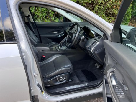 Jaguar E-Pace 2.0 P250 R-Dynamic HSE Auto AWD Euro 6 (s/s) 5dr 71