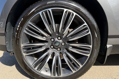 Land Rover Range Rover Velar FIRST EDITION - HUGE SPEC - PAN ROOF -1600W MERIDIAN -AIR SUSPENSION 81