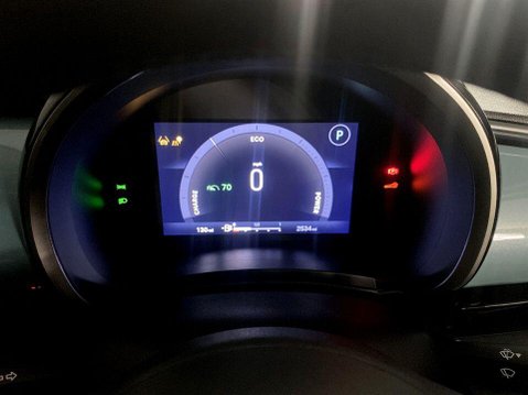 Fiat 600 1.2 MHEV SUV 5dr Petrol Hybrid e-DCT Euro 6 (s/s) (100 ps) Air Con - Alloys 13