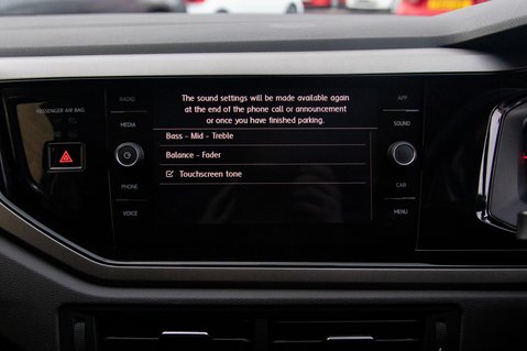 Volkswagen Polo MATCH TSI 27