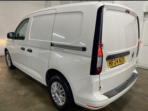 Volkswagen Caddy C20 TDI COMMERCE PLUS 9