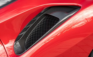 Ferrari 488 Pista 25