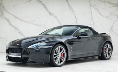 Aston Martin V12 Vantage S Roadster 6