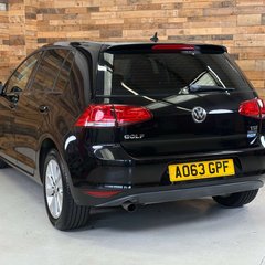 Volkswagen Golf 1.2 TSI BlueMotion Tech S Hatchback 5dr Petrol DSG Euro 5 (s/s) (105 ps) 2