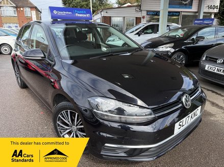 Volkswagen Golf 1.6 TDI BlueMotion Tech SE Nav Euro 6 (s/s) 5dr