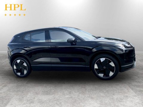 Volvo Ex30 Single Motor Extended Range 69kWh Plus SUV 5dr Electric Auto (272 ps) Crui 8