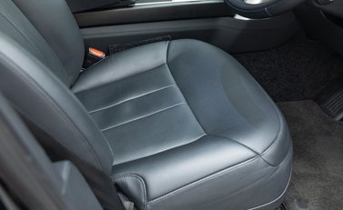 Land Rover Range Rover P615 SV 26