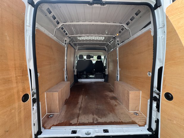 Vauxhall Movano MWB L2H2 Medium Roof Prime Air Con Ply Lined Sensors EURO 6 9