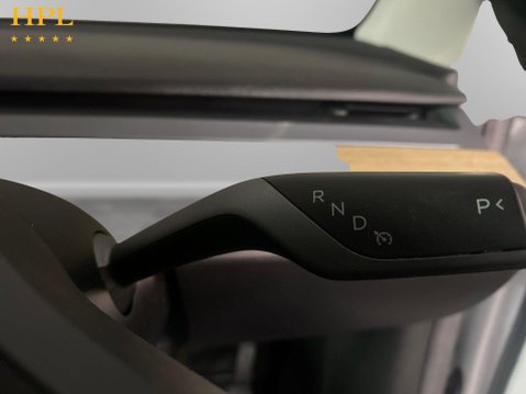 Tesla Model Y (Dual Motor) Long Range SUV 5dr Electric Auto 4WDE (384 bhp) Pan Roof - Sat 15