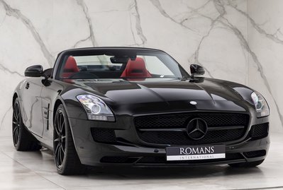 Mercedes-Benz SLS AMG Roadster