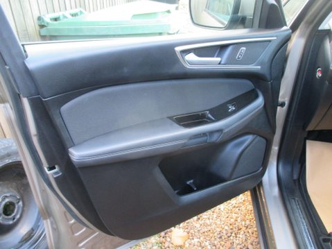 Ford S-Max 1.5T EcoBoost Titanium Euro 6 (s/s) 5dr 46