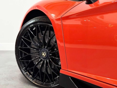 Lamborghini Aventador 6.5 V12 LP 750-4 Superveloce Coupe 2dr Petrol ISR 4WD Euro 6 (750 bhp) 26