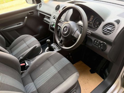 Volkswagen Caddy 1.6 Caddy C20 TDI BlueMotion 7