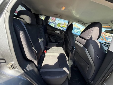 Nissan Qashqai N-CONNECTA DIG-T 13