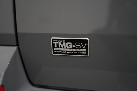 Volkswagen Transporter 2.0 TDI T32 Highline Kombi Double Cab 5dr Diesel DSG FWD SWB Euro 6 (s/s) ( 23