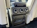 Land Rover Discovery SD6 HSE LUXURY 23