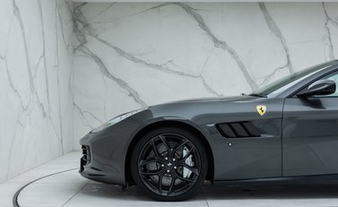 Ferrari GTC4 Lusso T 38