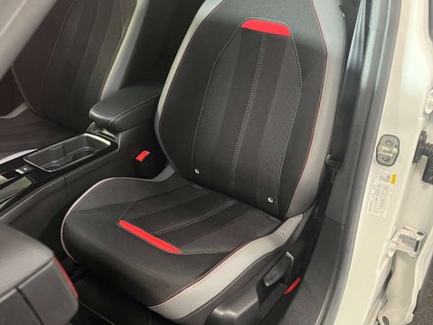 Vauxhall Mokka 1.2 Mokka SRi Premium T Auto 5dr 42