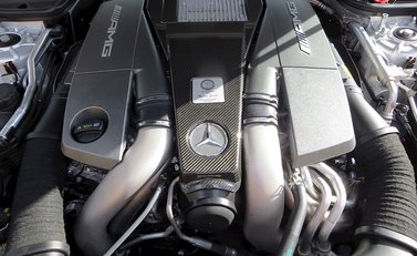 Mercedes-Benz SL Class SL63 AMG 16