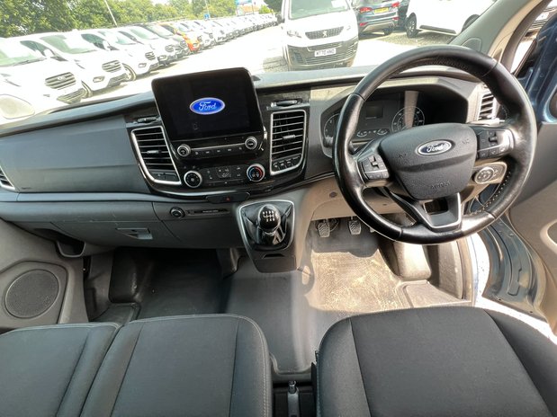 Ford Transit Custom SWB L1H1 (SOLD) Low Roof Limited 280 Air Con Alloys Sensors EURO 6 NO VAT 26