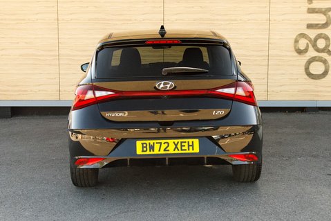 Hyundai i20 T-GDI PREMIUM MHEV 6