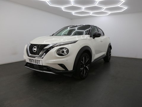 Nissan Juke 1.0 DIG-T Tekna+ Euro 6 (s/s) 5dr 3
