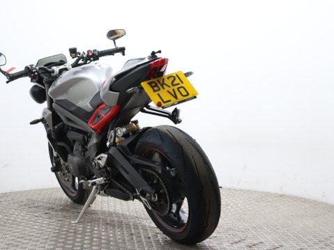 Triumph Street Triple 765 STREET TRIPLE RS 2