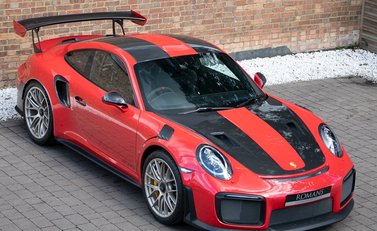 Porsche 911 (991) GT2 RS 8
