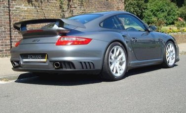 Porsche 911 (997) GT2 4