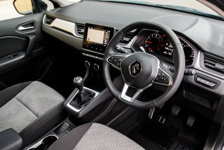 Renault Captur LIMITED TCE