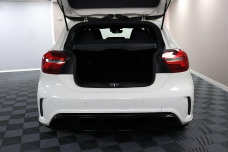 Mercedes-Benz A Class A 200 D AMG LINE PREMIUM 14