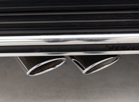 Mercedes-Benz G Class G63 29