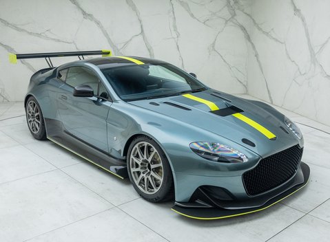 Aston Martin Vantage AMR Pro 11