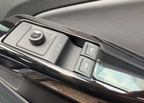 Volkswagen Id.5 Pro 77kWh Style SUV 5dr Electric Auto (174 ps) 20