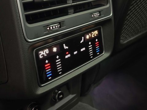 Audi Q7 3.0 TDI V6 45 Black Edition SUV 5dr Diesel Tiptronic quattro Euro 6 (s/s) ( 34