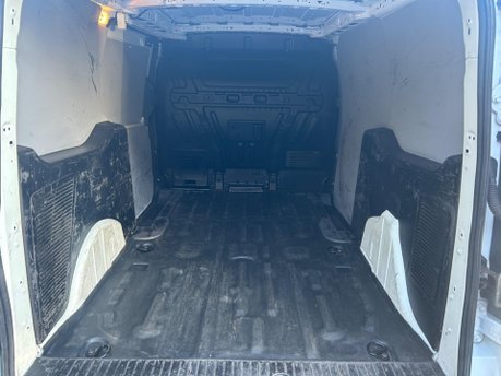 Ford Transit Connect 240 LIMITED TDCI 13