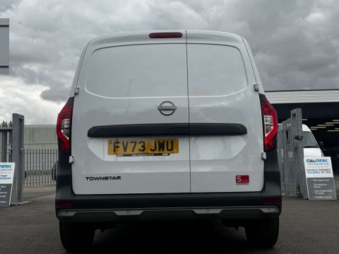 Nissan Townstar 1.3 TCe Acenta Panel Van 6dr Petrol Manual L2 Euro 6 (s/s) (130 ps) 10