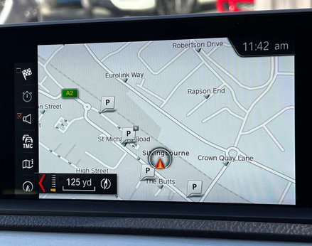 BMW 1 Series 1.5 118i M Sport Shadow Edition Auto 3dr 25