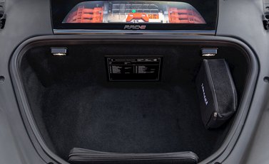 Ferrari SF90 Stradale 36