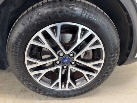 Ford Kuga 2.5 Kuga Titanium First Edition PHEV CVT 5dr 10